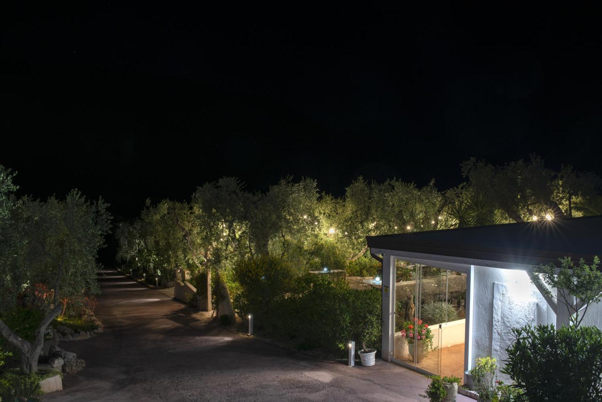 Hmo Glamping & Suites In Vignanotica Mattinata Exterior foto